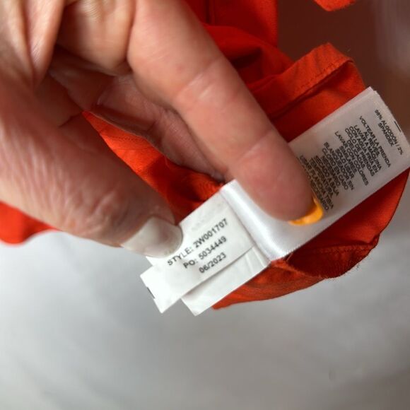 Vineyard Vines Poplin Short Sleeve Blouse. Size Medium. - Picture 9 of 10